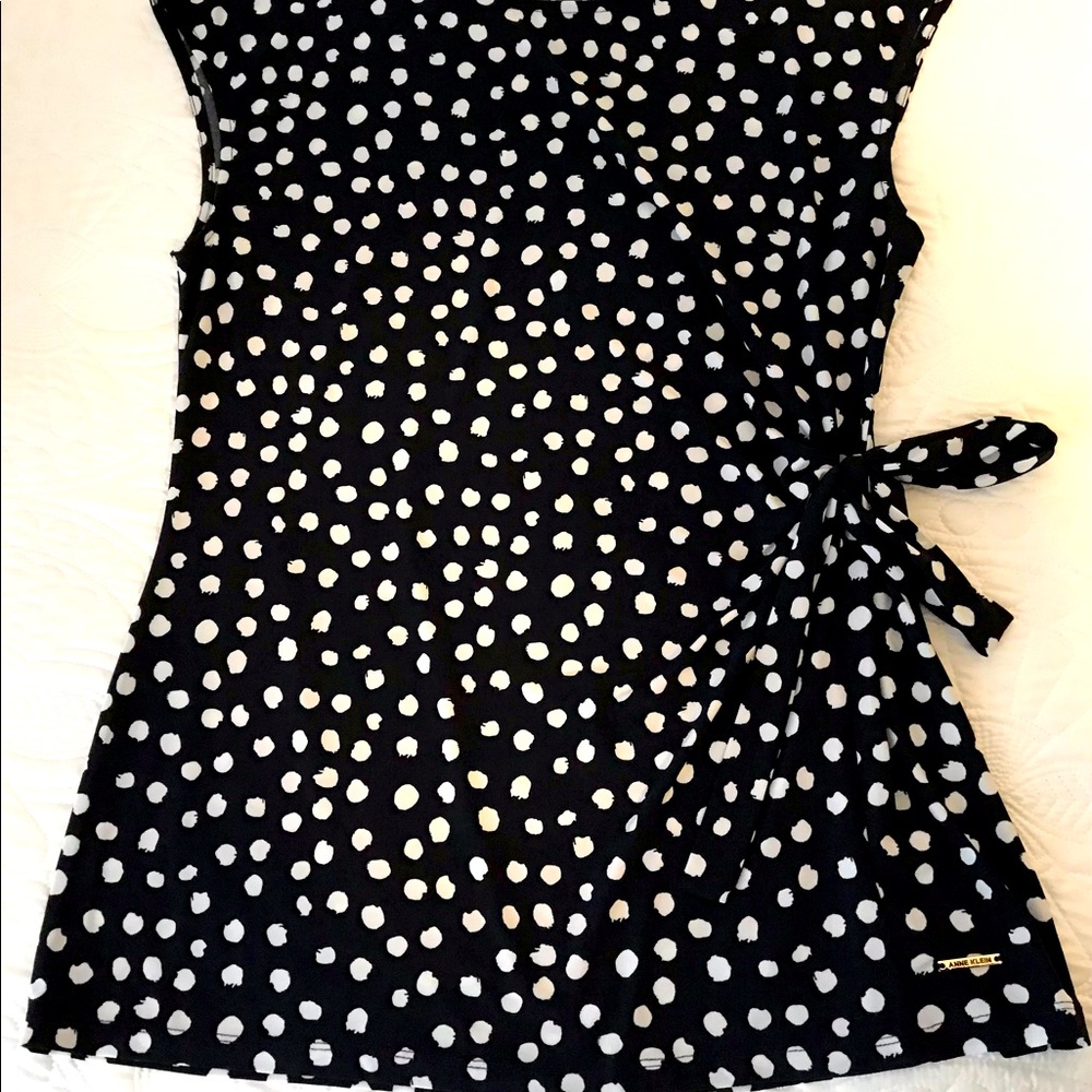 Anne Klein Polka Dot Top New No Tag NNT